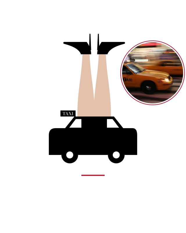 Illustrazione: sagoma nera di un taxi con due gambe in collant color pelle che spuntano dal tetto, con la foto di un taxi giallo a Times Square