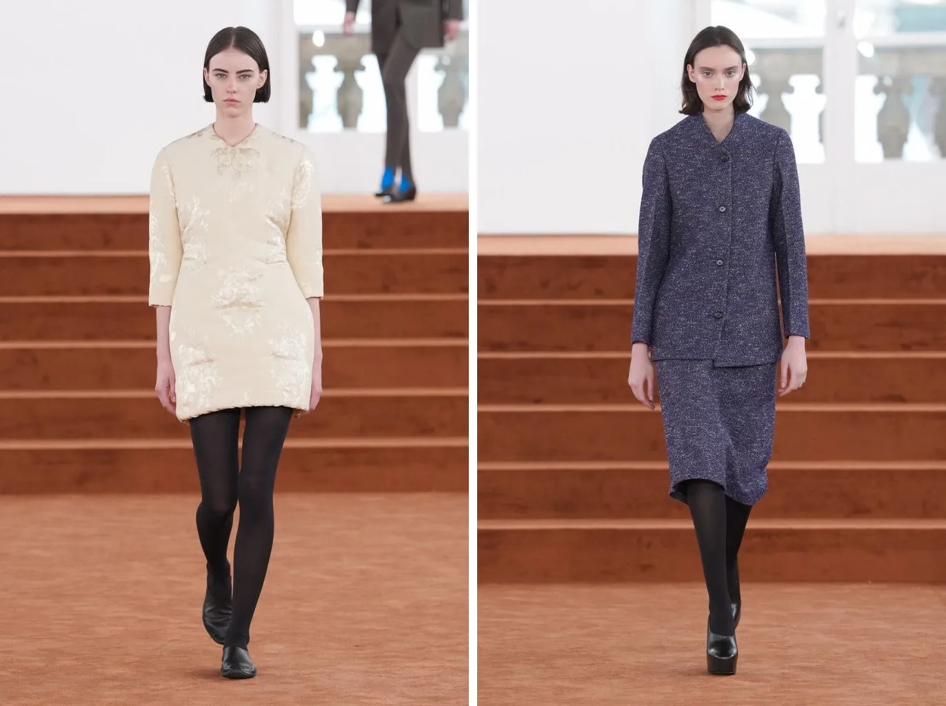 Jil Sander autunno/inverno 2026: nero opaco con mini-abito crema e mocassino, e con gonna di tweed viola e mocassino con la zeppa